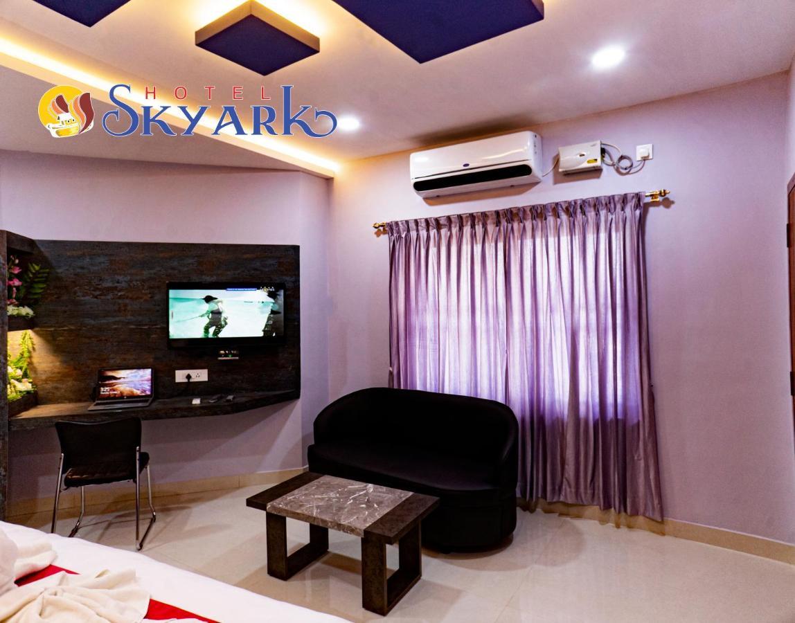 Hotel Skyark Kanyakumari Bagian luar foto