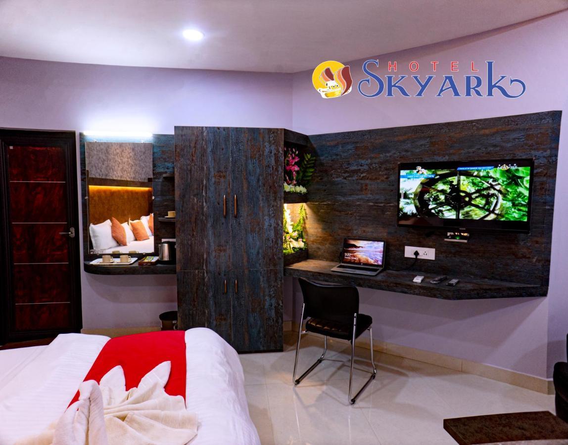 Hotel Skyark Kanyakumari Bagian luar foto